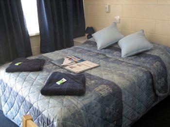 The Outback 3* Broken Hill