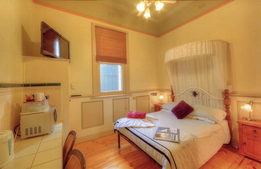 The Outback 3* Broken Hill